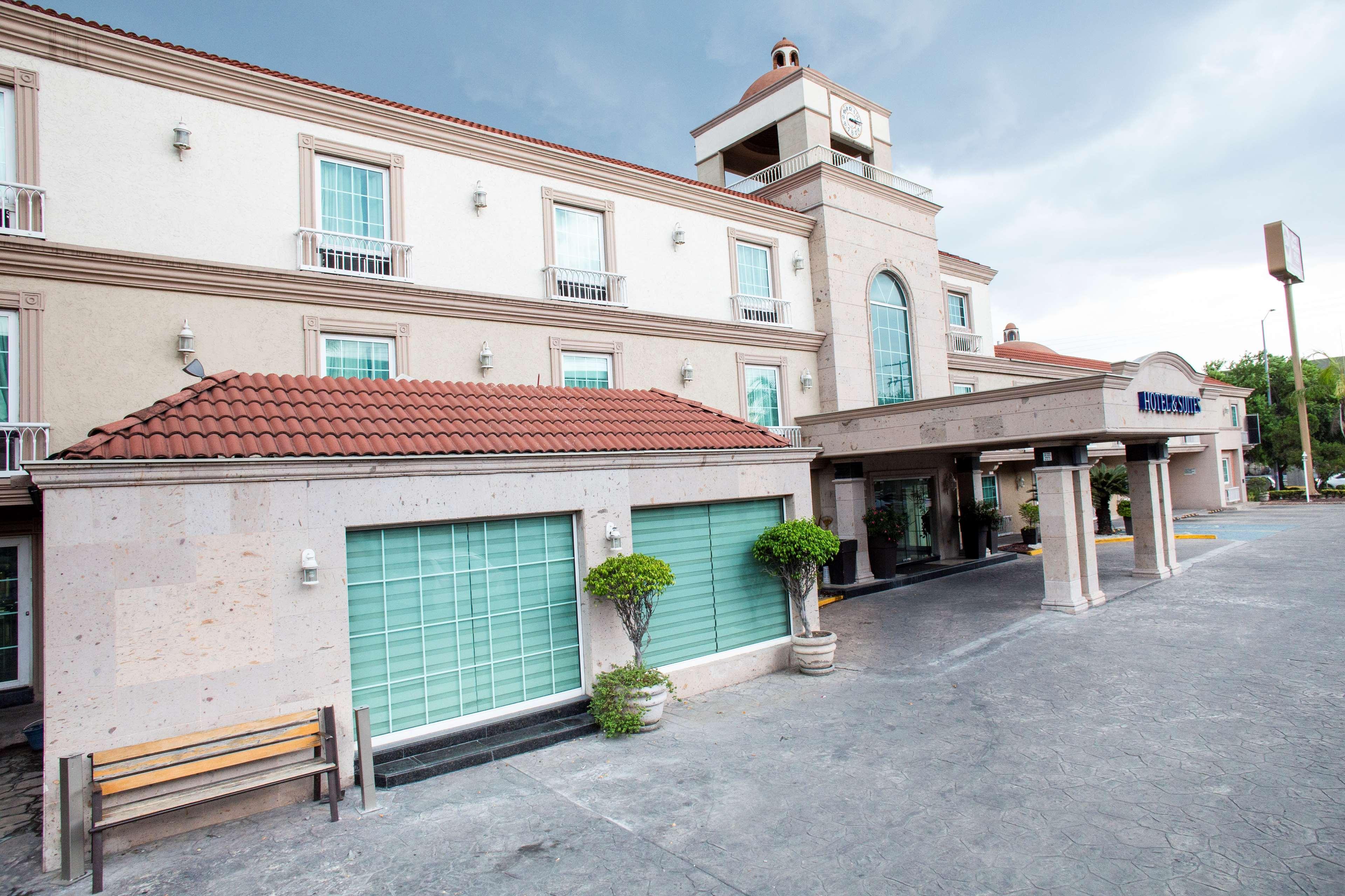 Best Western Plus Monterrey Colon Екстериор снимка