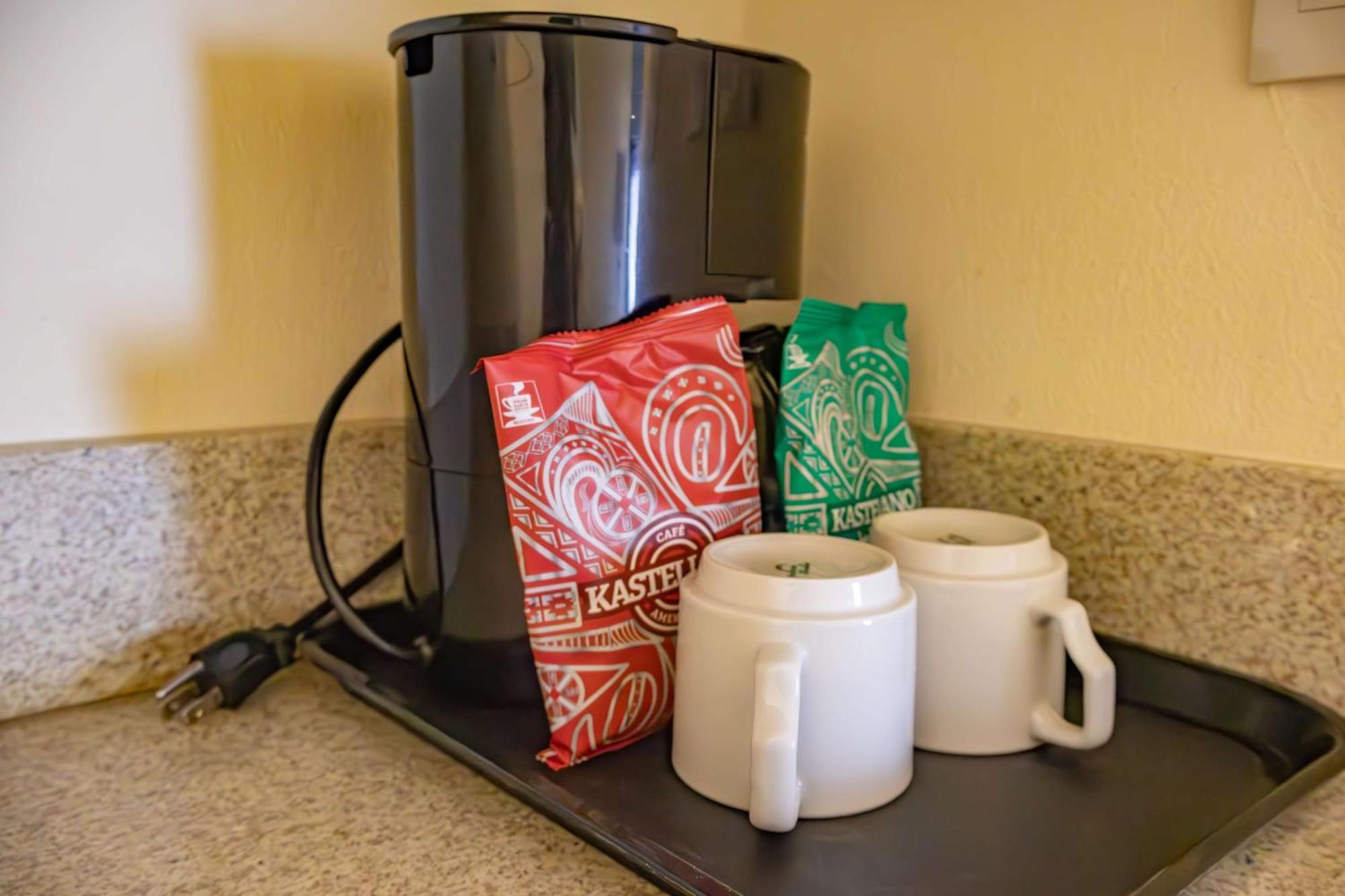 Best Western Plus Monterrey Colon Екстериор снимка