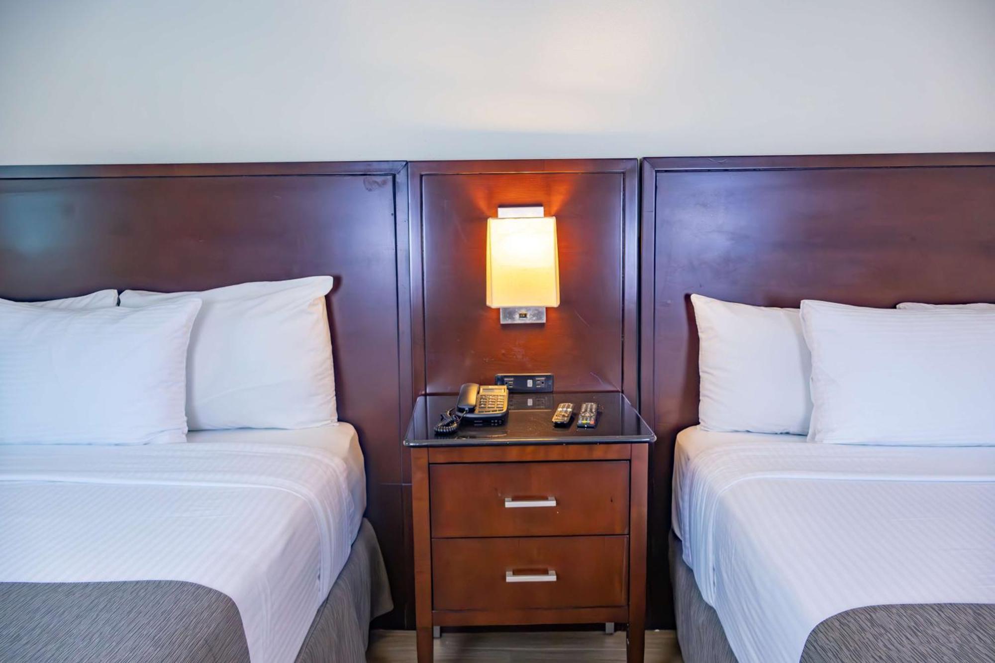 Best Western Plus Monterrey Colon Екстериор снимка