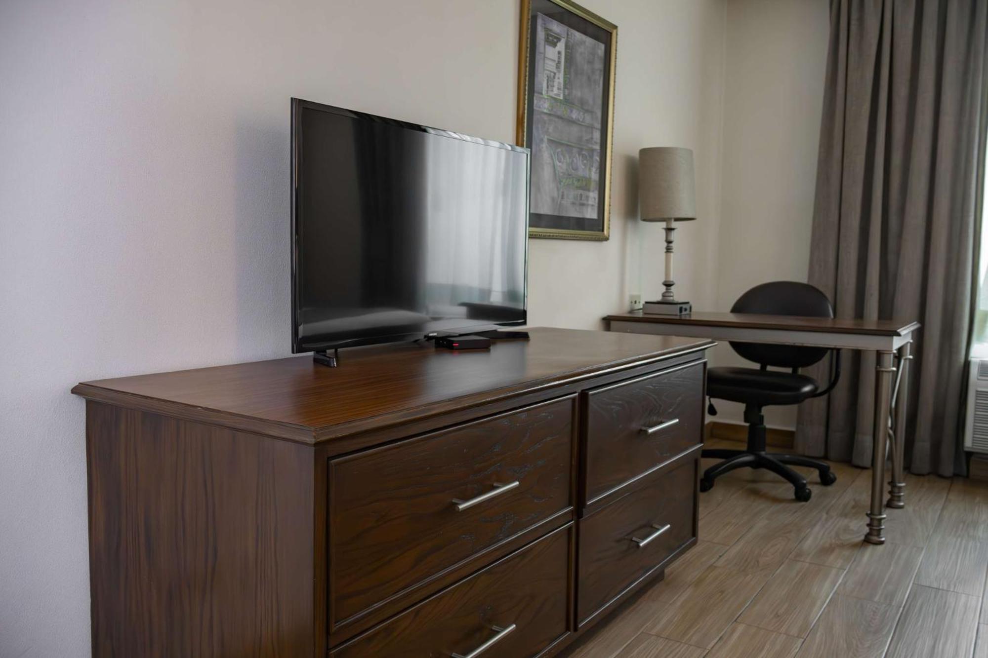 Best Western Plus Monterrey Colon Екстериор снимка