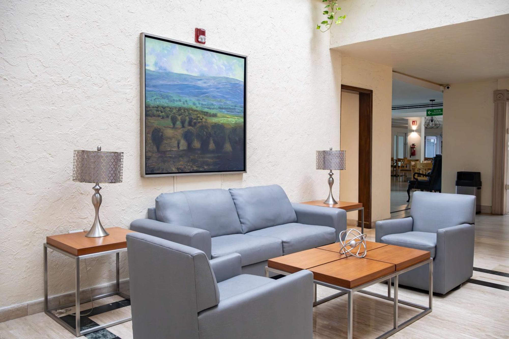 Best Western Plus Monterrey Colon Екстериор снимка